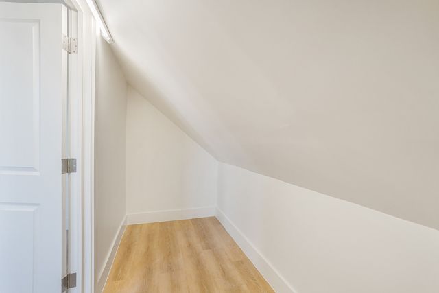 2724 N Mobile Avenue, Chicago, IL 60639