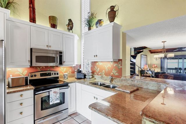 5270 GULF OF MEXICO DRIVE 508, Longboat Key, FL 34228