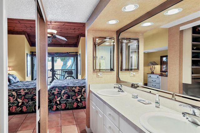 5270 GULF OF MEXICO DRIVE 508, Longboat Key, FL 34228