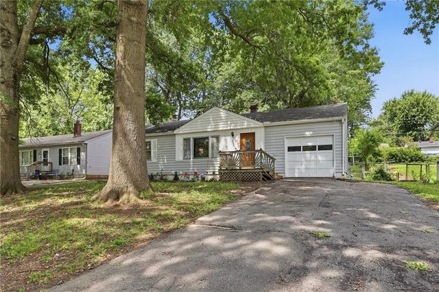 3022 S Norwood Avenue, Independence, MO 64052