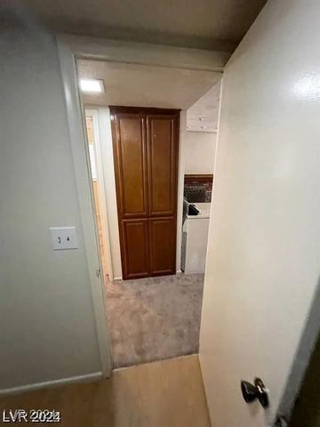 321 Bent Creek Drive, Las Vegas, NV 89107