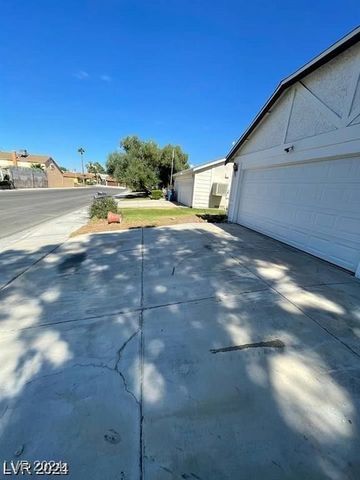 321 Bent Creek Drive, Las Vegas, NV 89107
