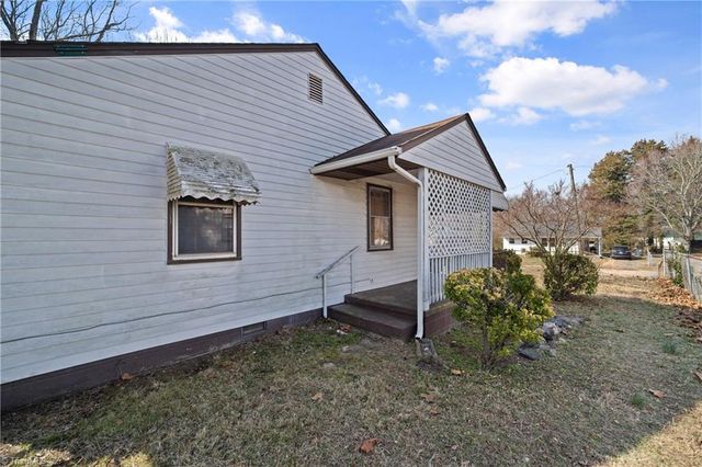 3029 Bon Air Avenue, Winston-salem, NC 27105