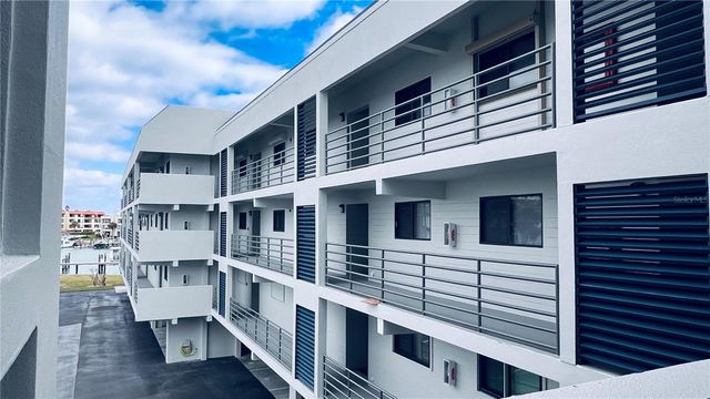 363 PINELLAS BAYWAY S 36, Tierra Verde, FL 33715