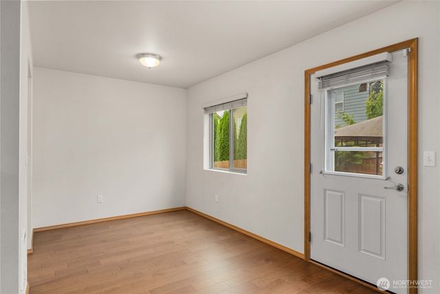 391 NE OHenry Court, Poulsbo, WA 98370