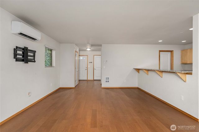391 NE OHenry Court, Poulsbo, WA 98370