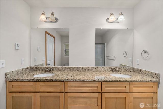391 NE OHenry Court, Poulsbo, WA 98370