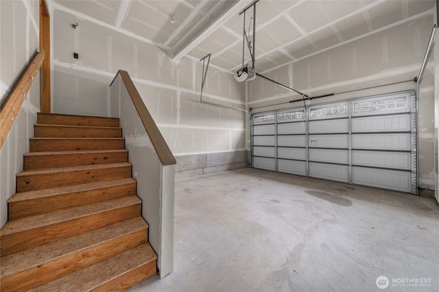 391 NE OHenry Court, Poulsbo, WA 98370