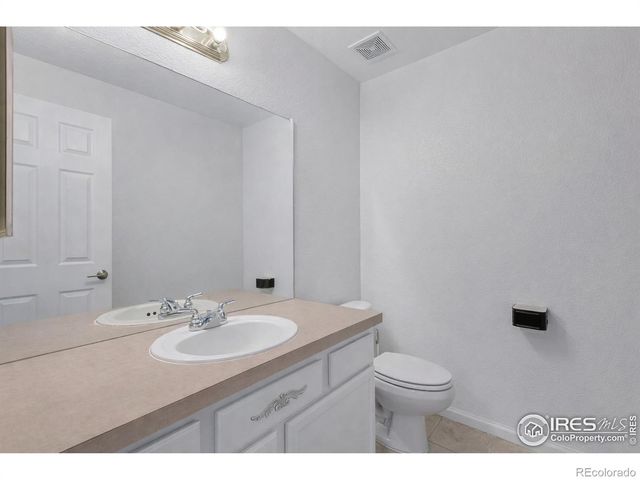 1405 S Chambers Road, Aurora, CO 80017