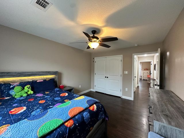 2007 S 7th Street S, Paragould, AR 72450