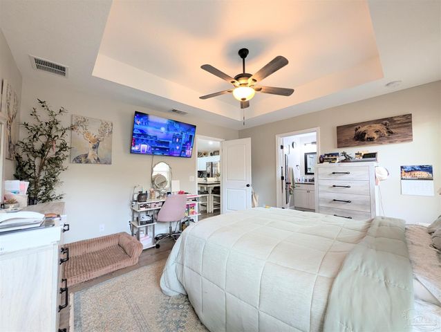 6837 Sagebrush Ln, Milton, FL 32570