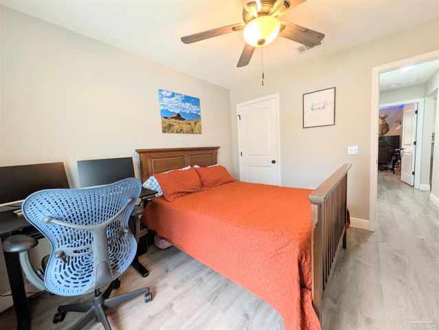 6837 Sagebrush Ln, Milton, FL 32570