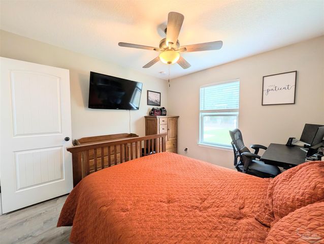 6837 Sagebrush Ln, Milton, FL 32570