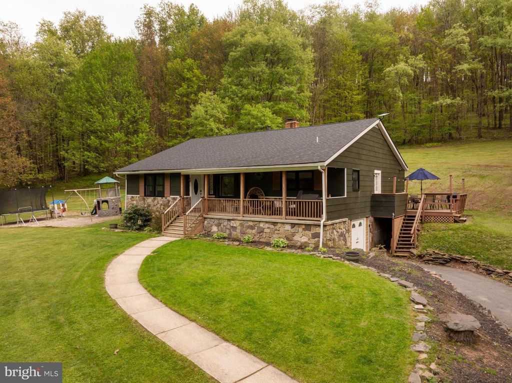 Image 1 of property listing at 2254 GARRETT RD, Oakland, MD 21550