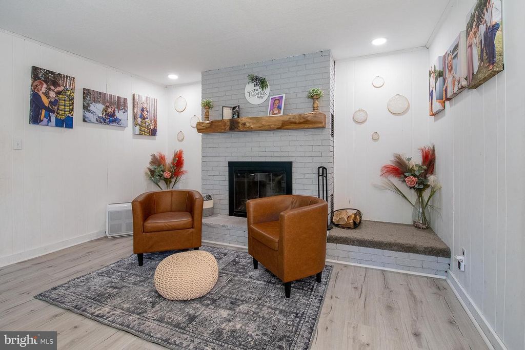 Image 31 of property listing at 2254 GARRETT RD, Oakland, MD 21550