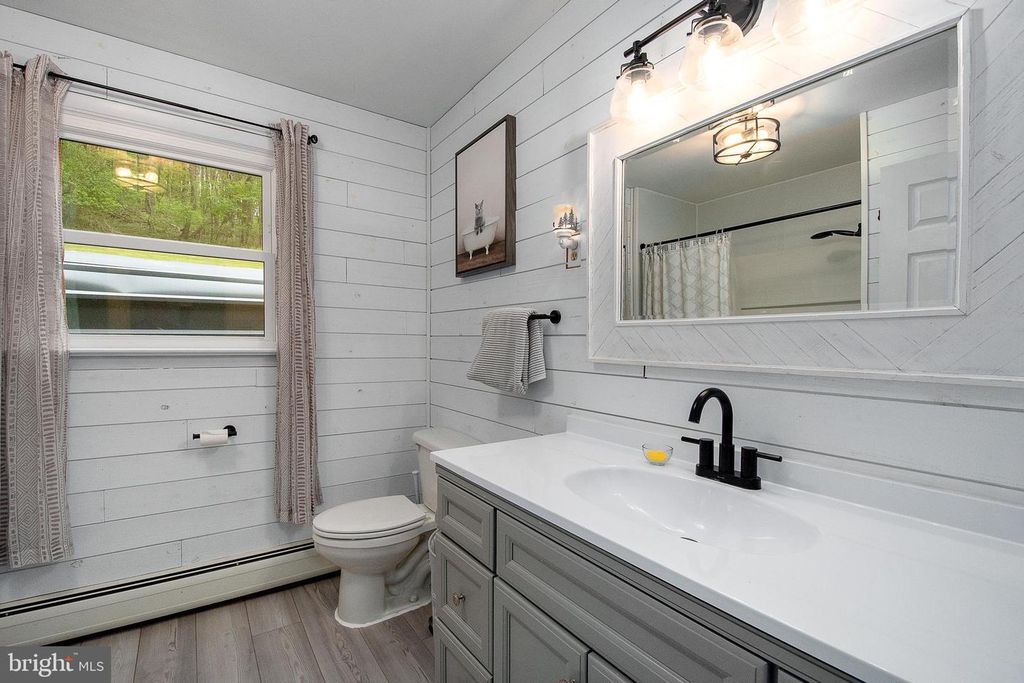 Image 32 of property listing at 2254 GARRETT RD, Oakland, MD 21550