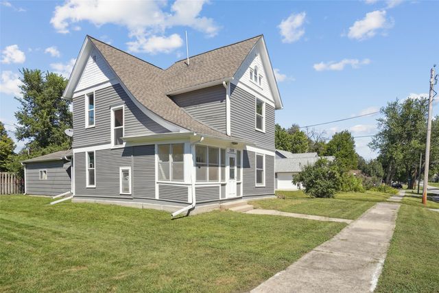 509 2nd Street, Maxwell, IA 50161