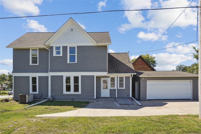 509 2nd Street, Maxwell, IA 50161