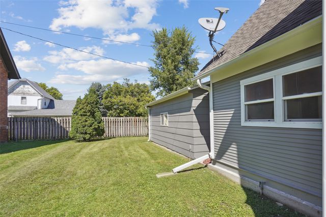 509 2nd Street, Maxwell, IA 50161