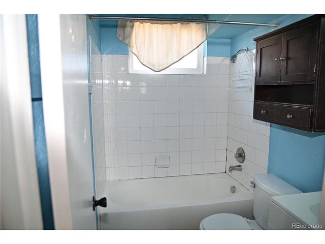 1042 S Grove St, Denver, CO 80219