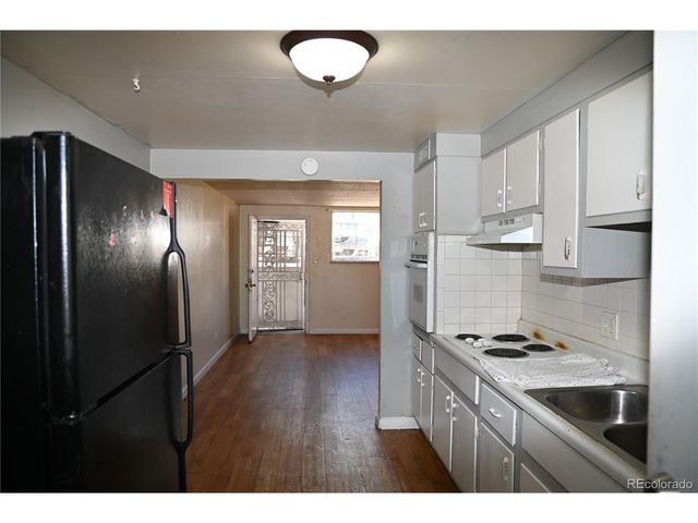 1042 S Grove St, Denver, CO 80219