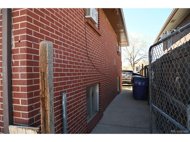 1042 S Grove St, Denver, CO 80219
