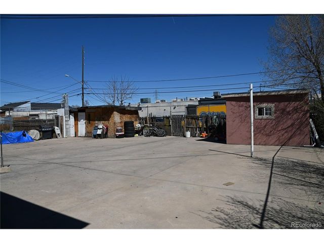 1042 S Grove St, Denver, CO 80219