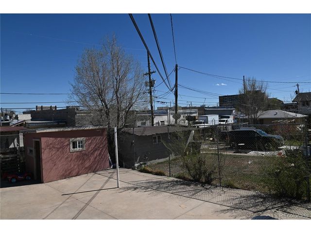 1042 S Grove St, Denver, CO 80219