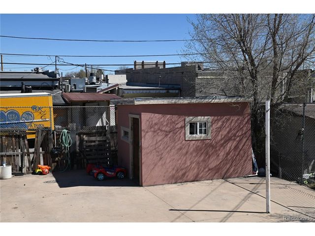 1042 S Grove St, Denver, CO 80219