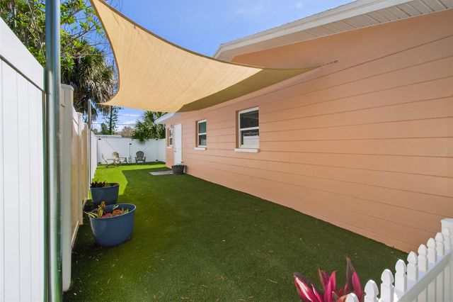 5723 1ST STREET NE, St Petersburg, FL 33703