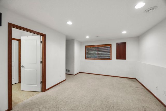 4022 Cedar Grove Lane, Eagan, MN 55122