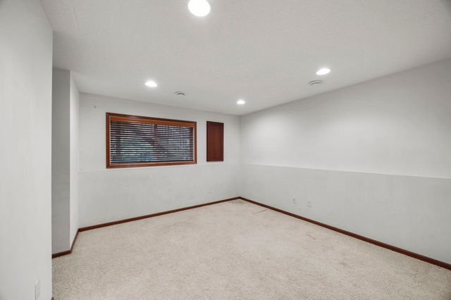 4022 Cedar Grove Lane, Eagan, MN 55122