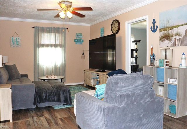 111 Decatur ST, Portsmouth, VA 23702