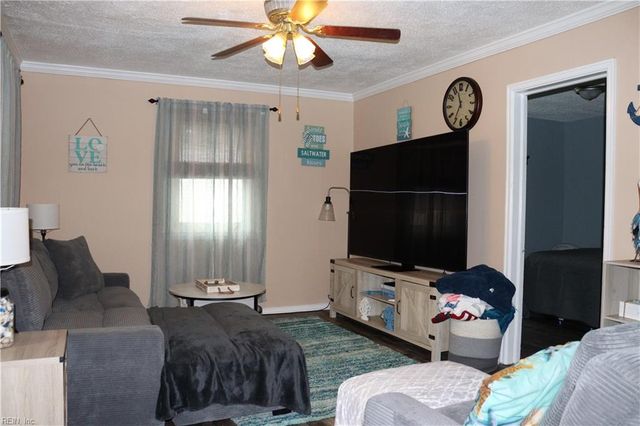 111 Decatur ST, Portsmouth, VA 23702