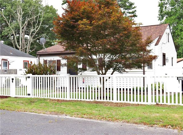 111 Decatur ST, Portsmouth, VA 23702