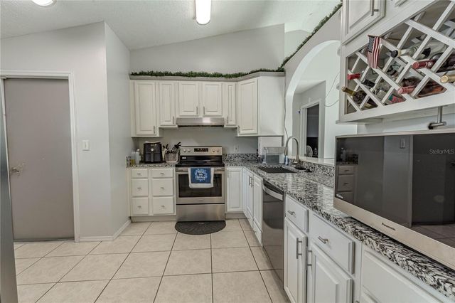 108 SUGAR MAPLE COURT, Sanford, FL 32773