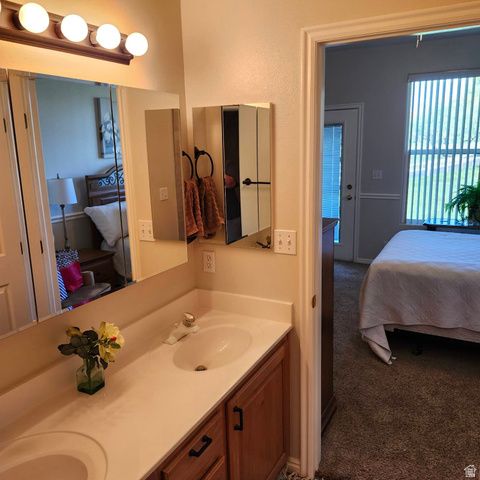 111 N TURNBURY LN, Washington, UT 84780