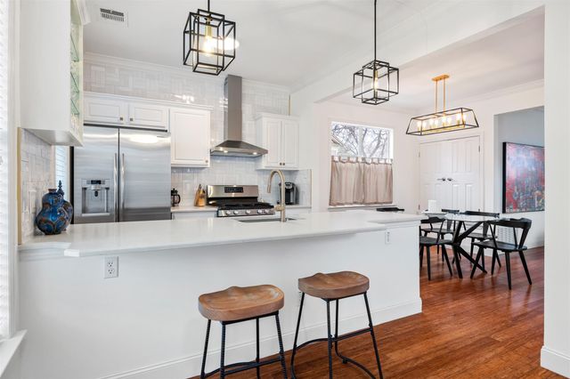 1501 Willow ST 1, Austin, TX 78702