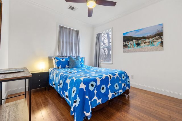 1501 Willow ST 1, Austin, TX 78702
