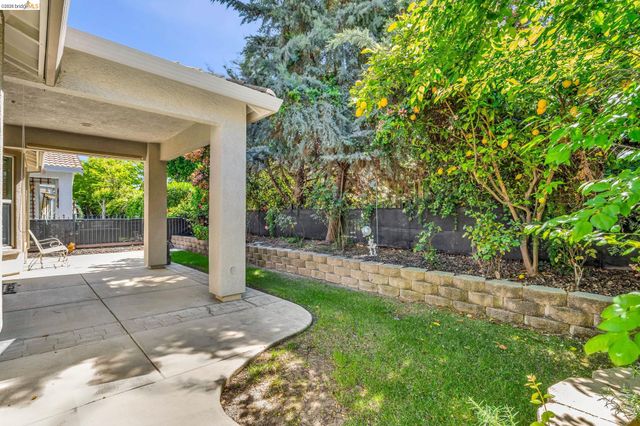 1124 Jonagold Way, Brentwood, CA 94513