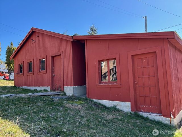 204 W Alaska Avenue, Roslyn, WA 98941