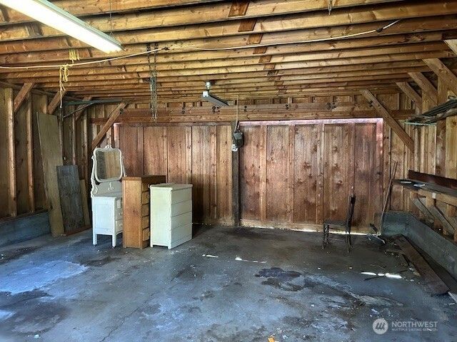 204 W Alaska Avenue, Roslyn, WA 98941