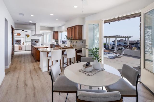 29190 Crystal Ridge Court, Escondido, CA 92026