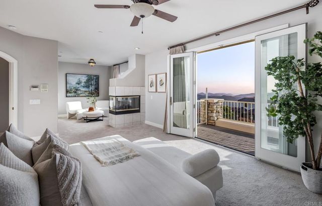29190 Crystal Ridge Court, Escondido, CA 92026