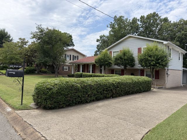 6628 Upton Ln, Nashville, TN 37209