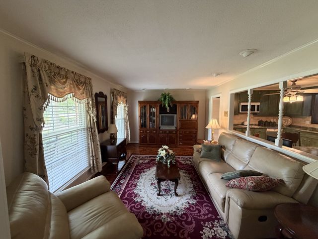 6628 Upton Ln, Nashville, TN 37209