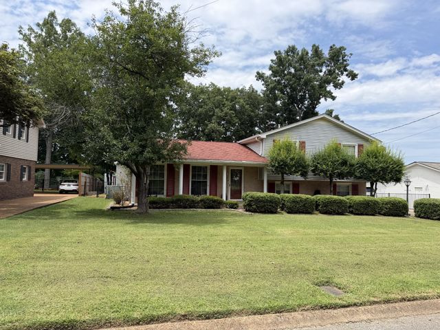 6628 Upton Ln, Nashville, TN 37209