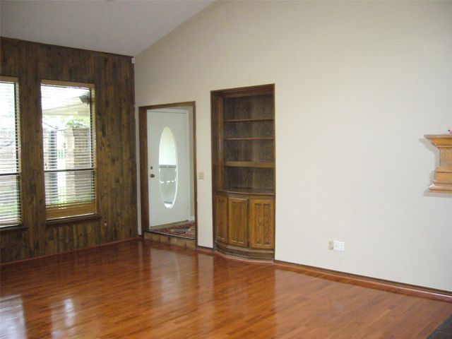 6408 MISSY Drive, Dallas, TX 75252