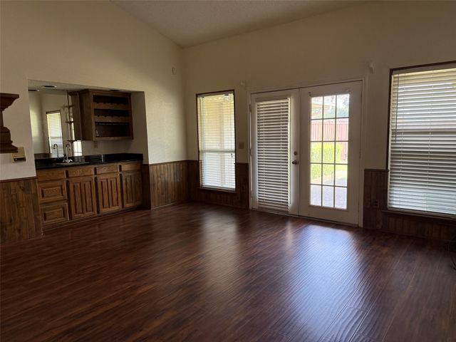 6408 MISSY Drive, Dallas, TX 75252