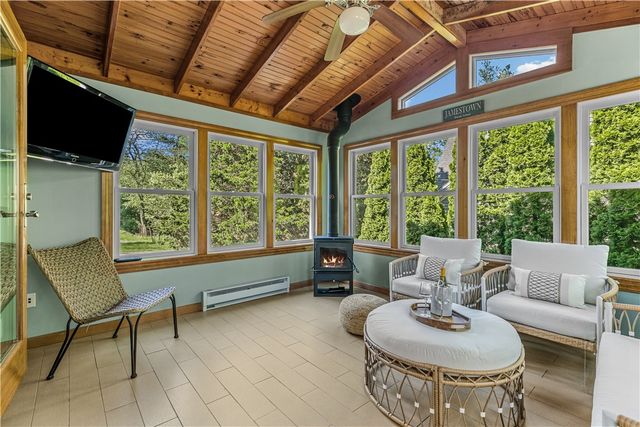 46 Steamboat Street, Jamestown, RI 02835